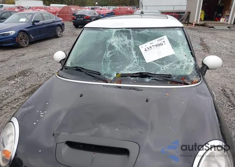 2011 Mini Cooper S из США, поврежденный, VIN WMWSV3C57BTY15247